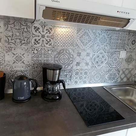 Apartment Ellalinda *